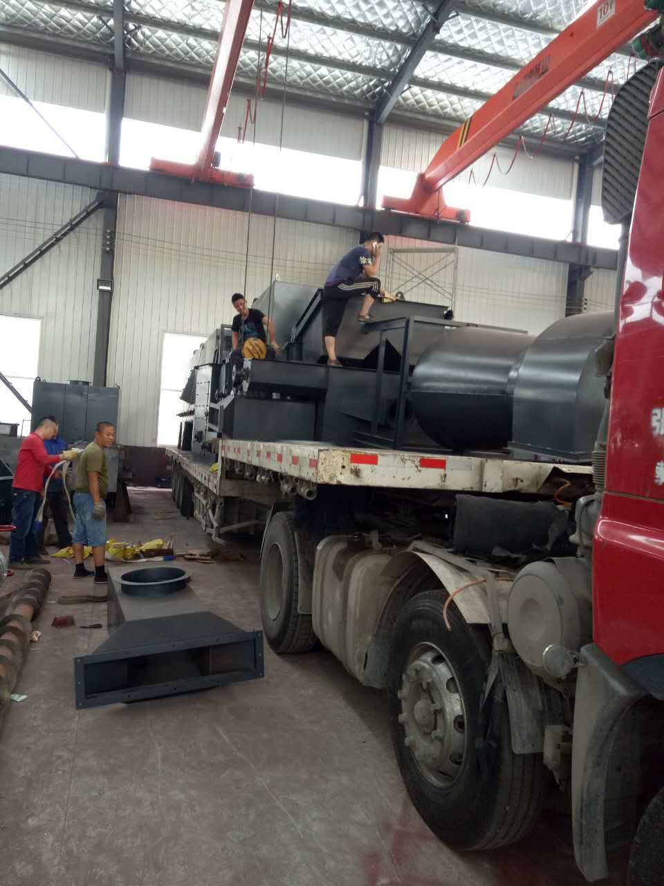 發(fā)往山東龍口6925通過(guò)式拋丸機(jī)