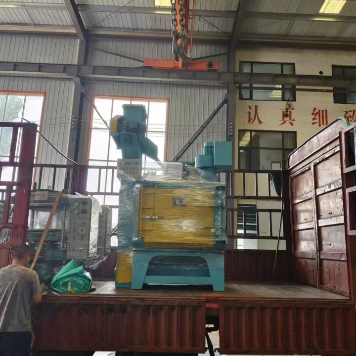 家具產品拋丸打砂機_拋丸砂廠家_拋丸機和打砂機是一種設備嗎