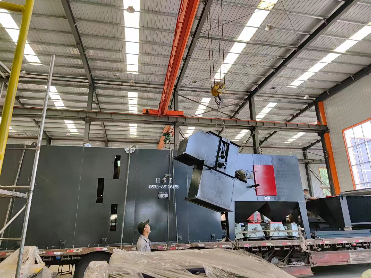 鋼砂機價格_鋼結構打砂清理機_打鋼砂機器