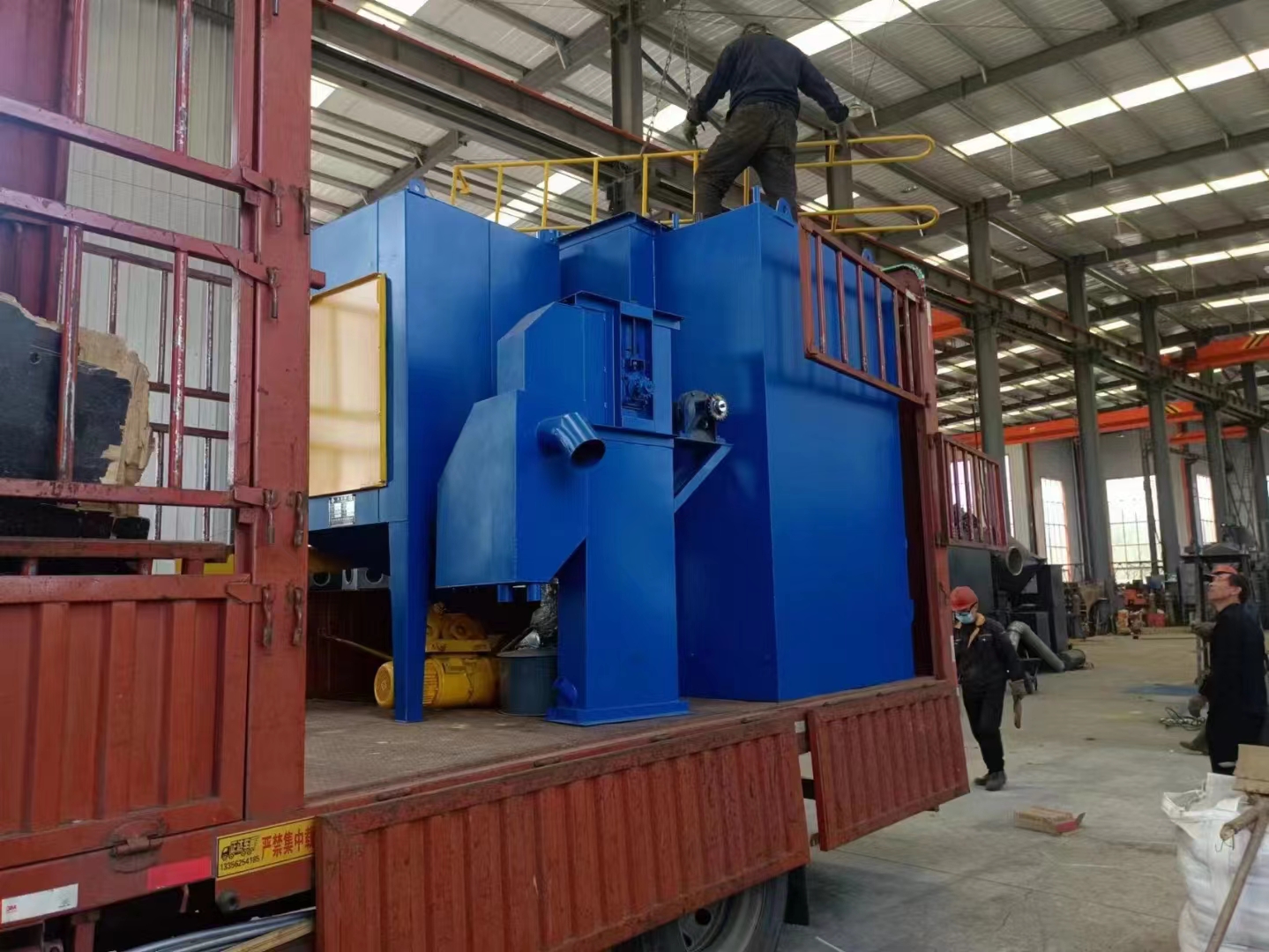 電動(dòng)輪轂工作原理_電動(dòng)輪轂怎么拆出來_電動(dòng)車輪轂拋丸除銹機(jī)