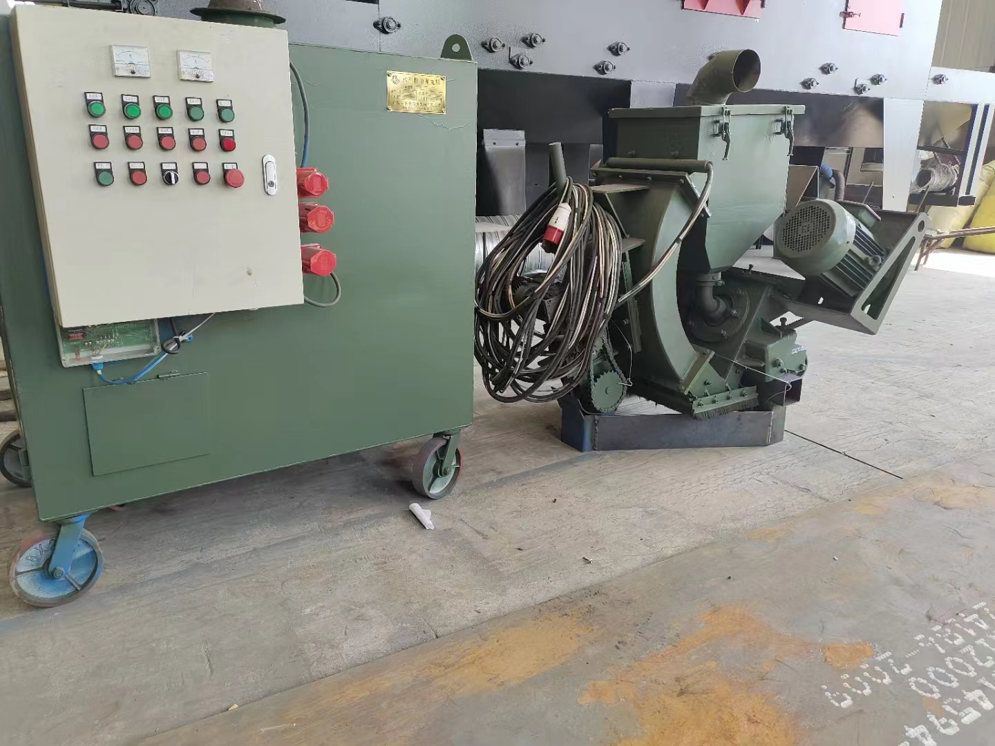 鋼筋除銹拋丸機廠家_鋼筋拋丸除銹機_鋼筋除銹拋丸機圖片